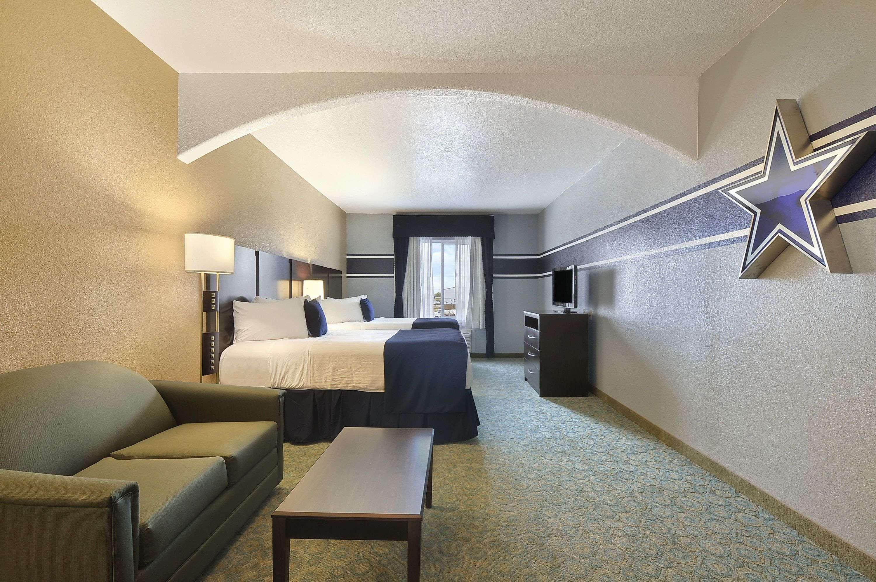 Ramada By Wyndham South Waco 3*