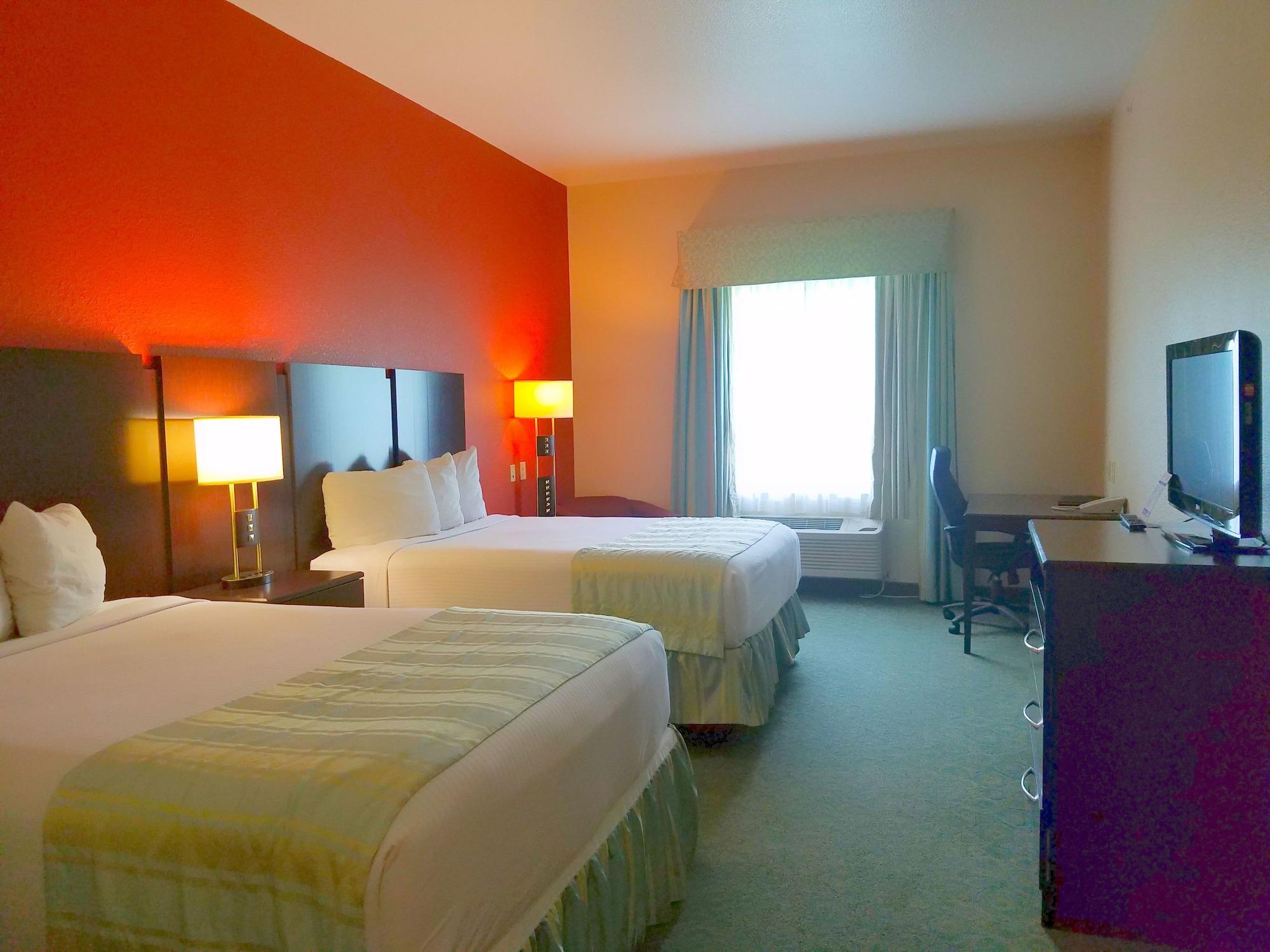 Ramada By Wyndham South Waco Hotel